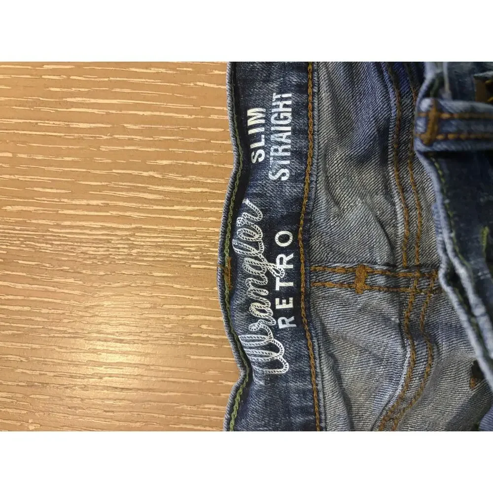 Wrangler Retro Slim Straight Jeans Women’s 30x32 Medium Wash Denim‎ Low Rise